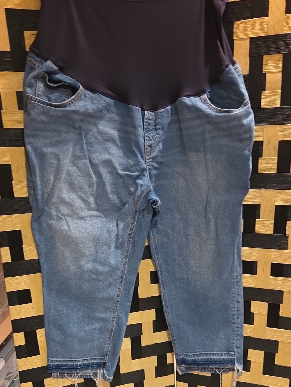 Old Navy Light Blue Maternity Ankle Jeans